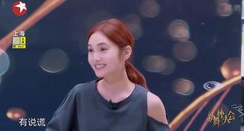 毛晓彤明星网红沙发,从沙发女孩到璀璨明星的蜕变之路