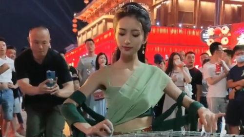 大唐不夜城明星网红千艺,明星网红千艺汇聚，点亮古城夜生活