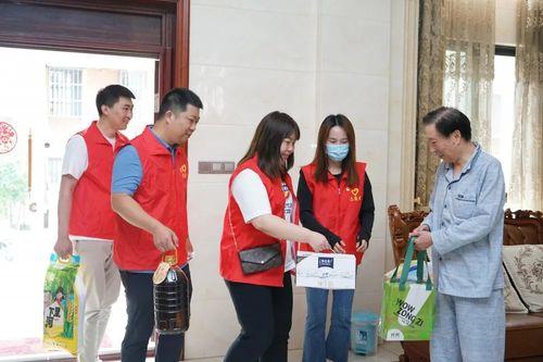 北京明星网红街在哪里,揭秘明星网红街风采