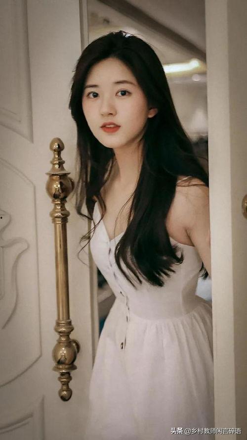明星网红壁纸可爱图片女,可爱女生必备的甜美瞬间”