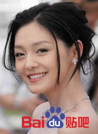 自称大明星网红丑女,大明星网红的蜕变之路