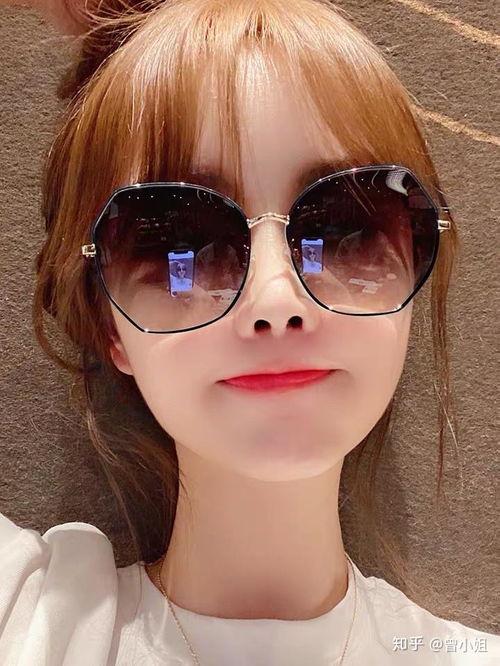 圆脸的明星网红有哪些,盘点那些圆脸明星网红的风采