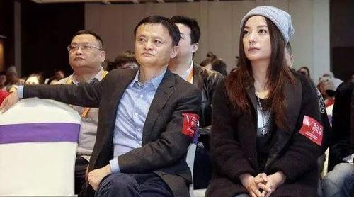 明星网红商人哪个更赚钱,揭秘谁在商业帝国中赚得盆满钵满