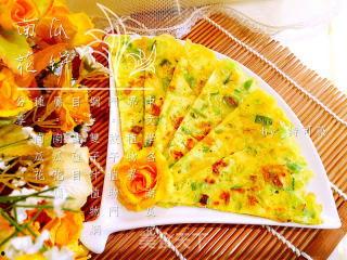 今日特色美食瓜花饼图片,夏日里的清新美味，传统与现代的完美融合