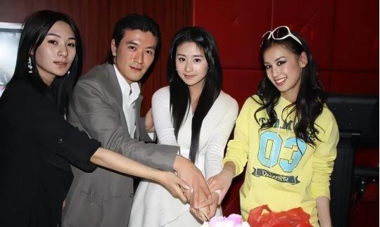 麦昆明星网红同款,潮流风向标下的时尚秘籍