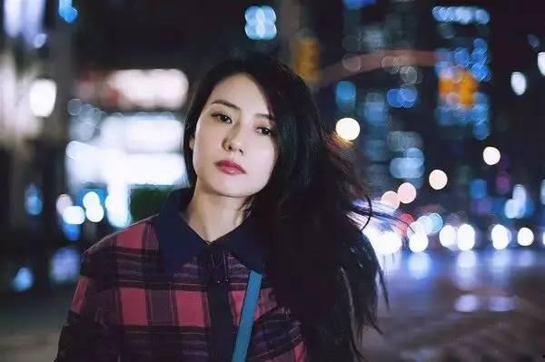 枣庄的明星网红是谁,揭秘枣庄本土明星网红的魅力