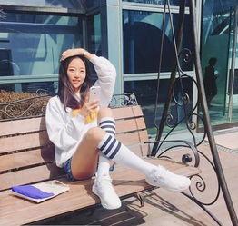 明星网红滑滑板图片高清,明星网红们的时尚运动瞬间