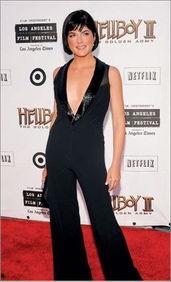 欧美明星网红穿搭图集,时尚风向标揭秘