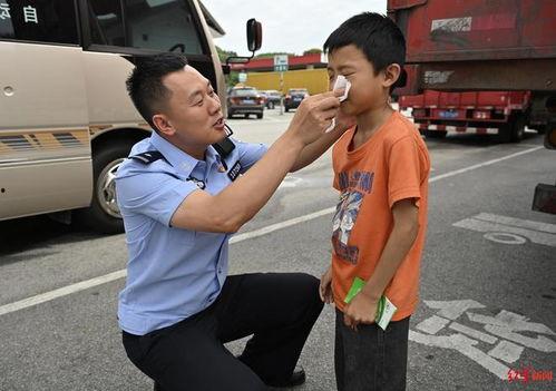 外卖员容易碰到明星网红,日常瞬间变网红打卡地