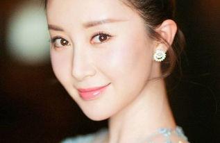 女明星网红戒指图片高清,女明星网红戒指高清美图赏析