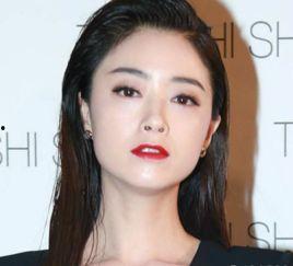 明星网红丑恶嘴脸图片,真实面目令人震惊