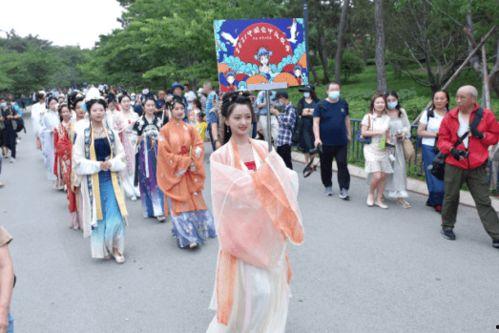 明星网红穿汉服视频大全,明星网红演绎传统服饰魅力大盘点