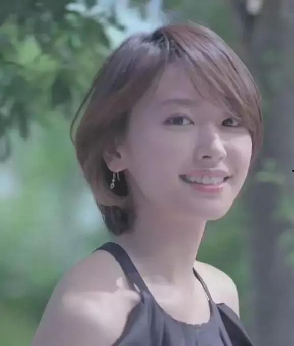 明星网红小v脸图片,颜值与气质并存