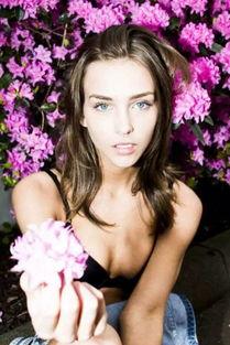 娇点明星网红模特拍照,明星网红模特的时尚拍照瞬间